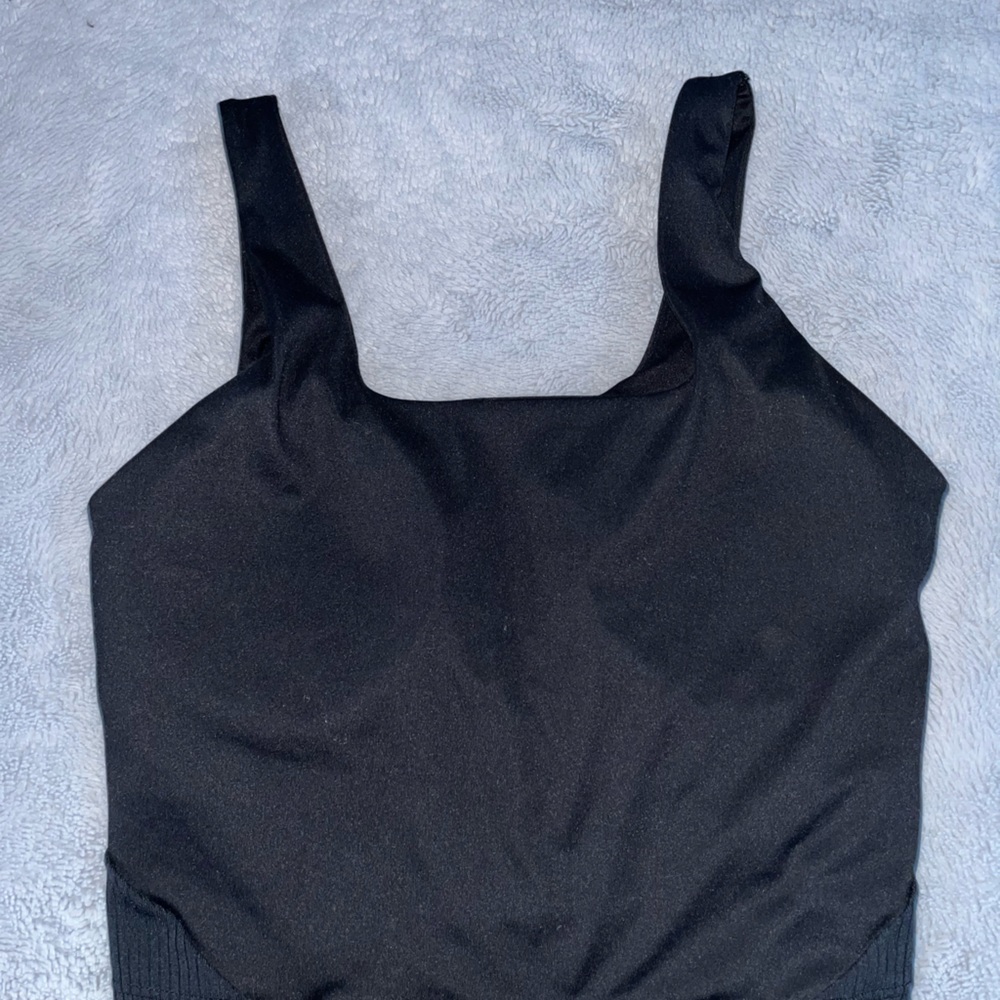Old navy athletic top